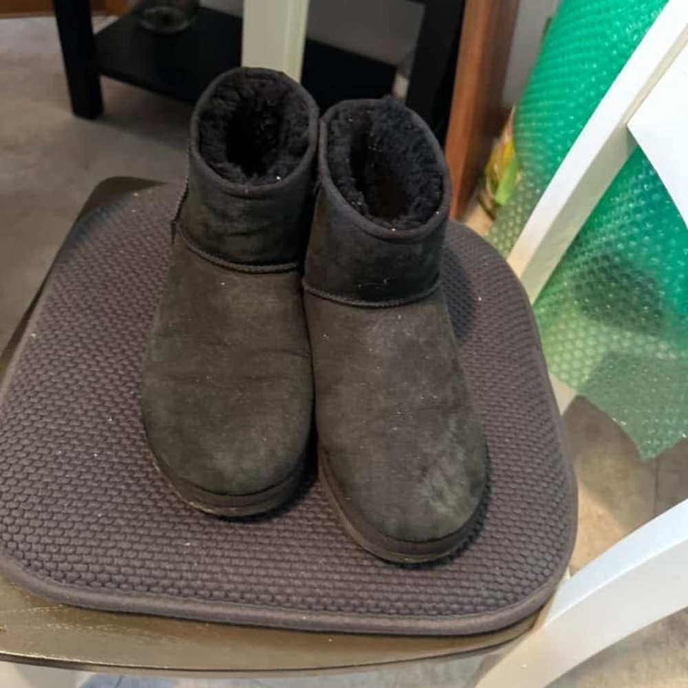 Ultra mini boot